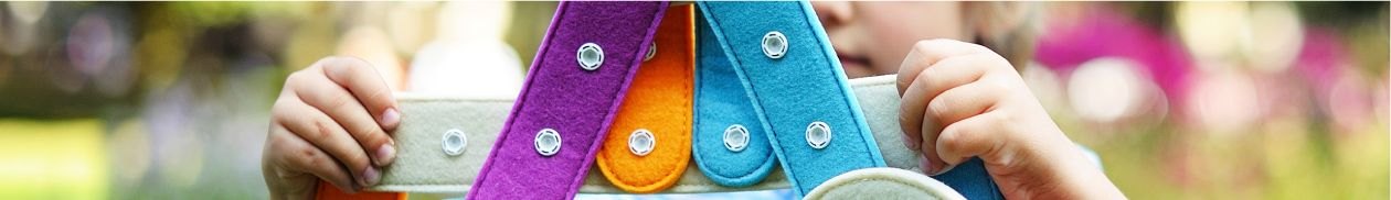 Дети собирают модель из KNOP KNOP